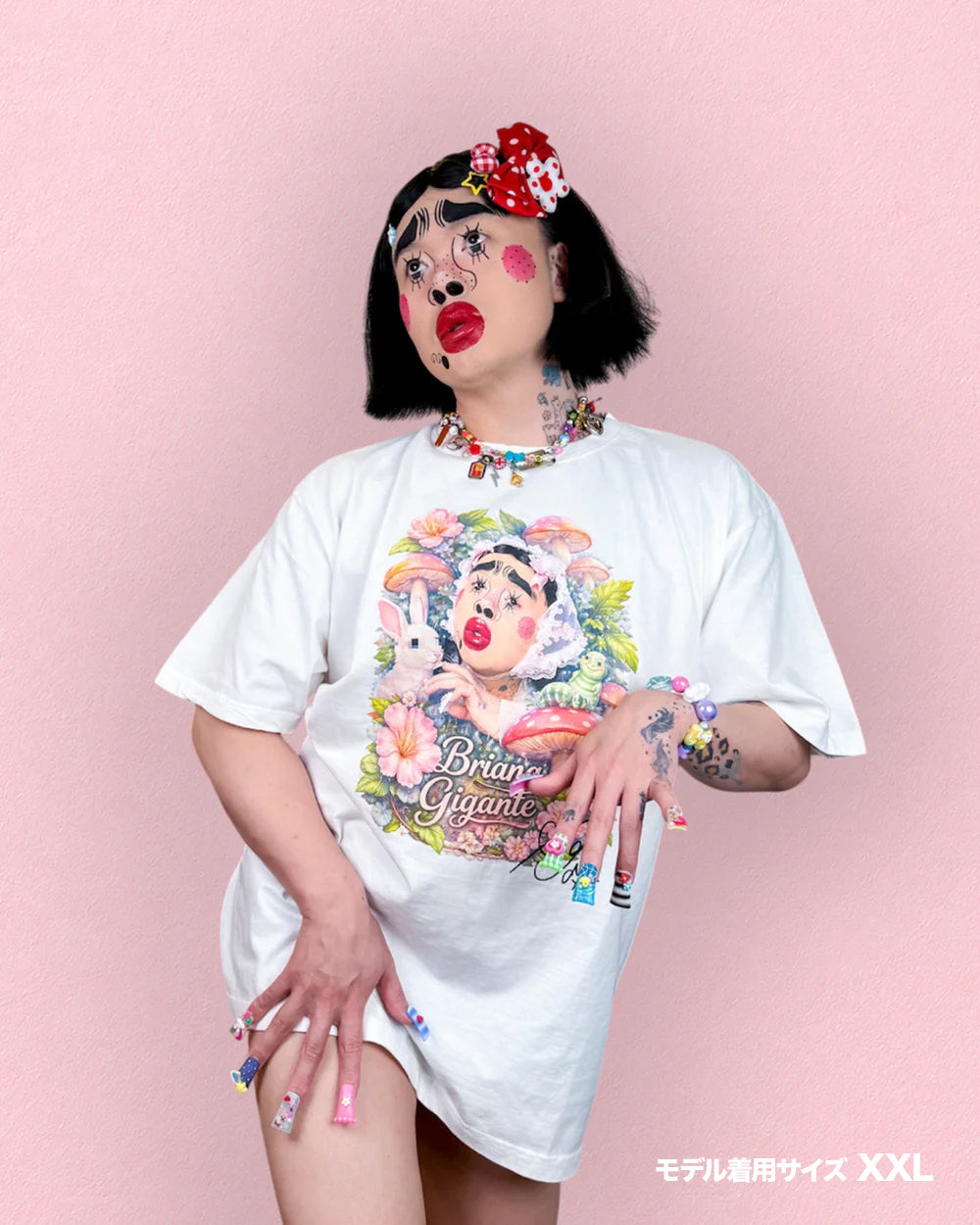 わたくしの顔面(実写)Tシャツ